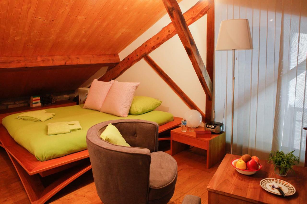 Moulin D'Entre Les Roches Bed & Breakfast Puivert Bagian luar foto